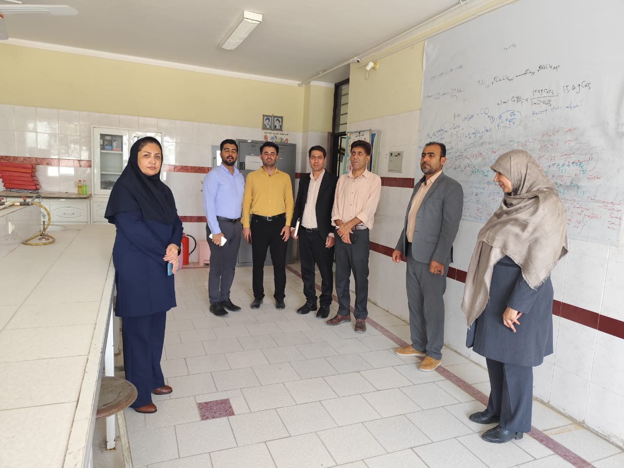 تعامل و تبادل تجربیات آموزشی؛ بازدید تیم بازرسی مدیریت آموزش و پرورش شهرستان فراشبند از آموزش و پرورش کوار