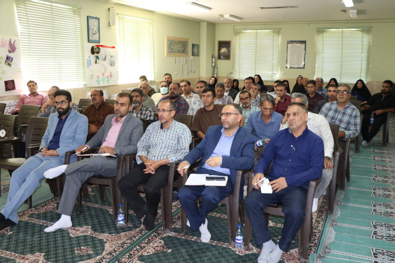 برگزاری جلسه با معلم یاران مدارس