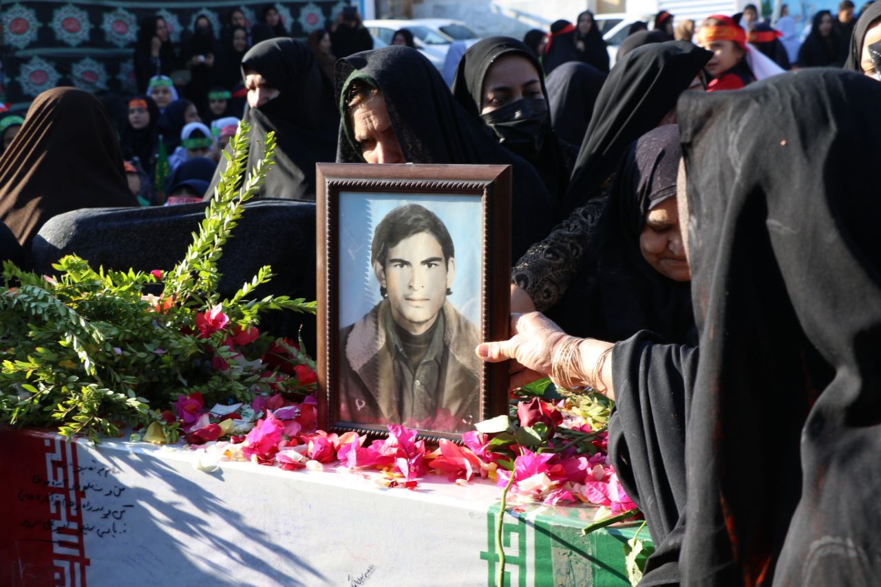 وداع با شهید گمنام، روایت بی‌پایان عشق