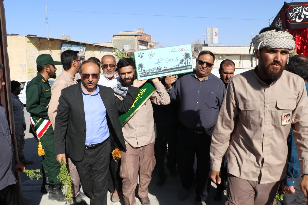 لحظات معنوی بدرقه شهید گمنام در آموزش و پرورش کوار رقم خورد