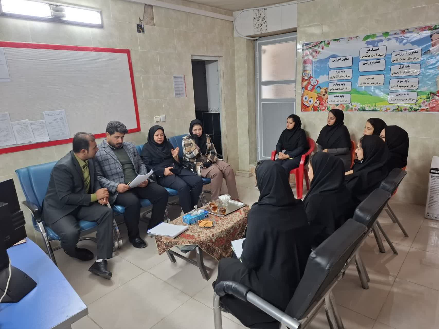 بازدید از مدارس و مراکز غیر دولتی 