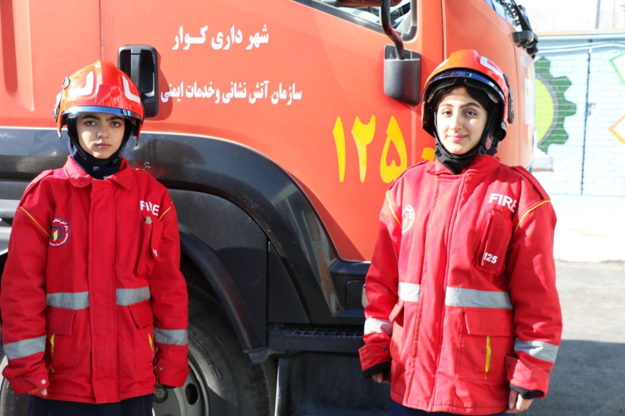 بیست‌ و هفتمین مانور سراسری زلزله و ایمنی در مدارس شهرستان برگزار شد