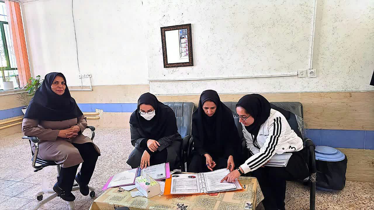 بازدید از مدارس