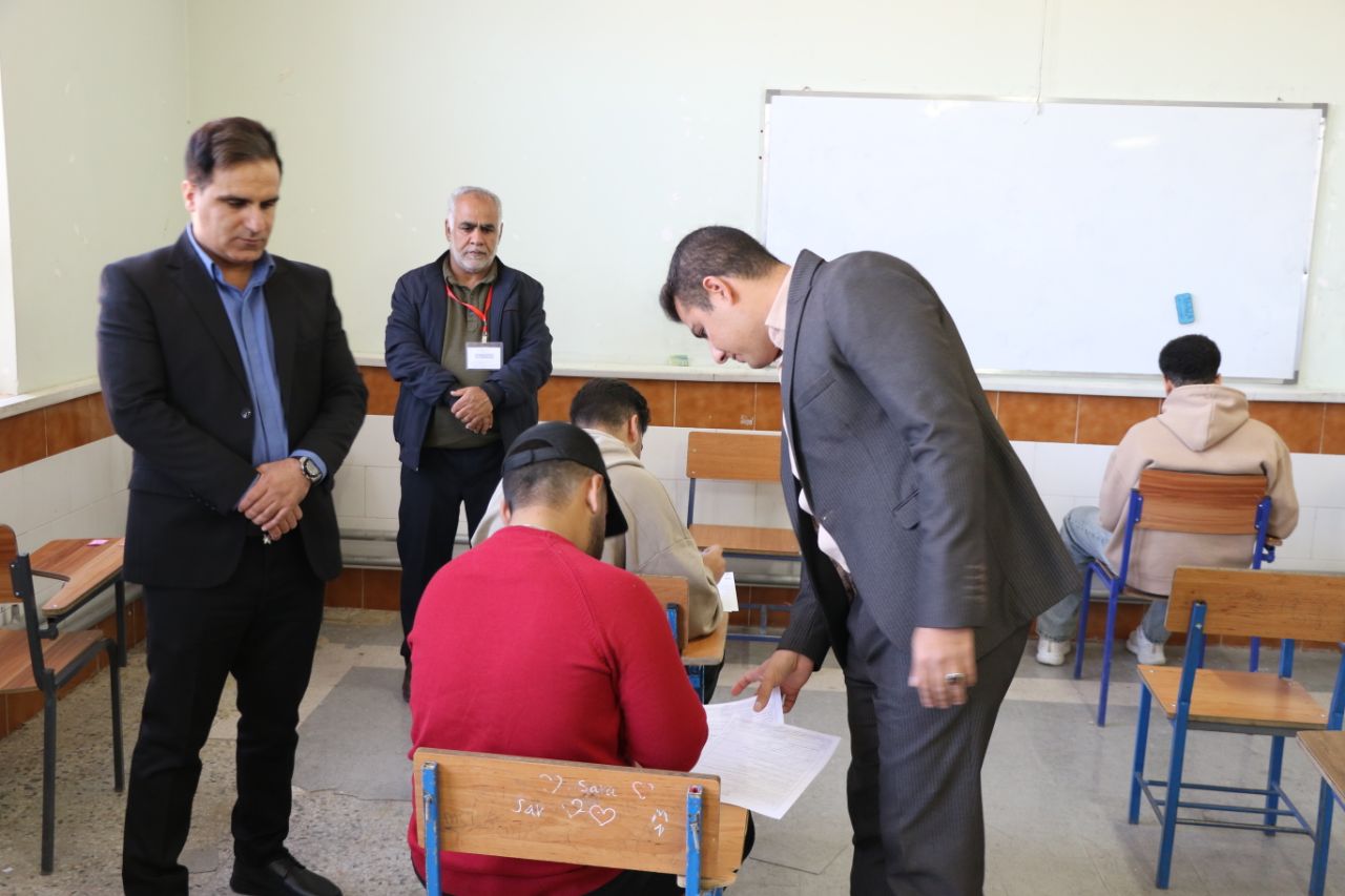 بازدید از حوزه امتحان نهایی