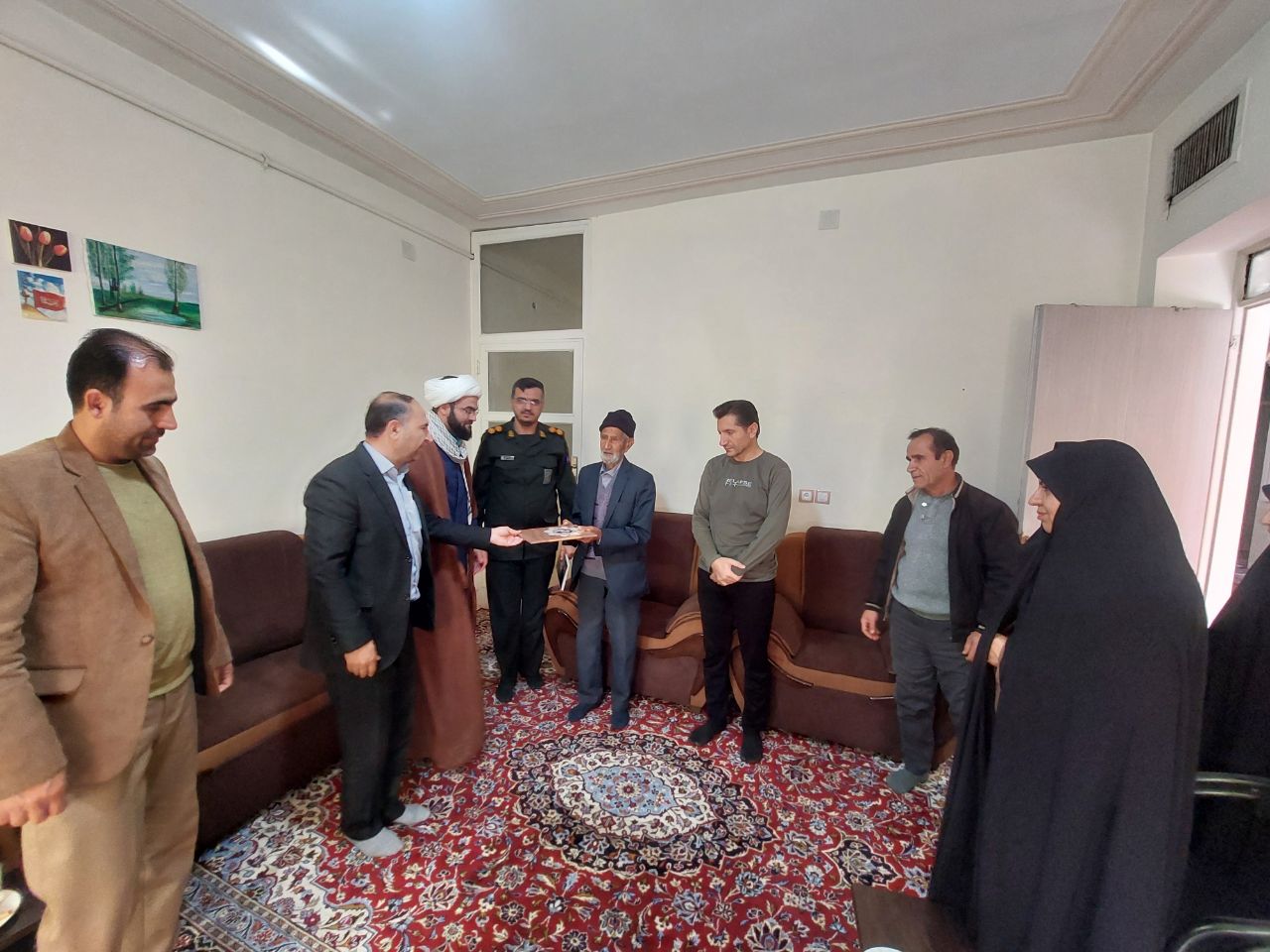 دیدار با خانواده شهید فرهنگی