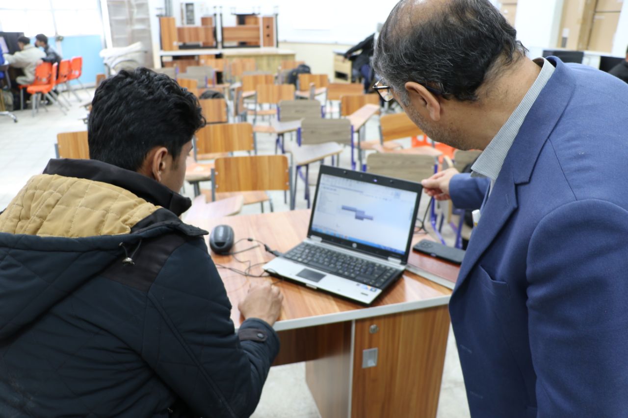 افتتاح کارگاه سی ان سی (cnc) هنرستان شهید آیت الله غفاری