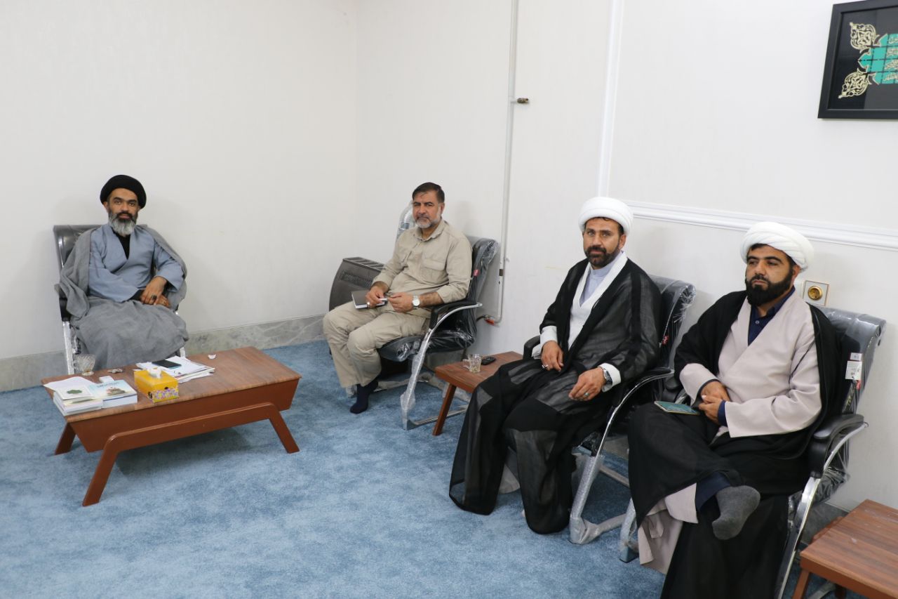 دیدار سرپرست اداره فرهنگ و ارشاد اسلامی کوار با امام جمعه این شهرستان
