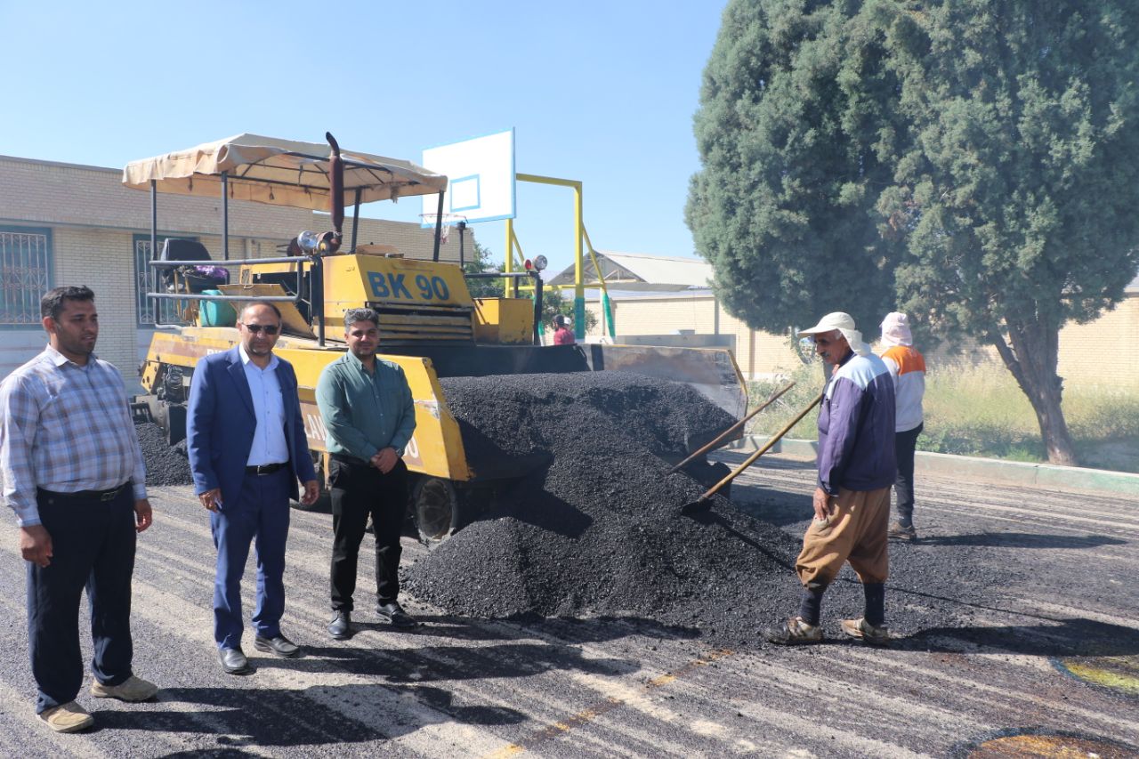 بازدید میدانی مدیر آموزش و پرورش از مدارس شهرمظفری؛ قدردانی از مدیریت شهری در راستای بهسازی فضاهای آموزشی
