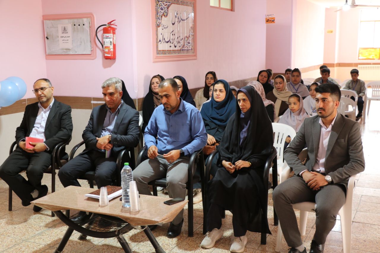 افتتاح اتاق بهداشت در مدرسه شهید جانبازی و تجلیل از بهداشت‌یاران