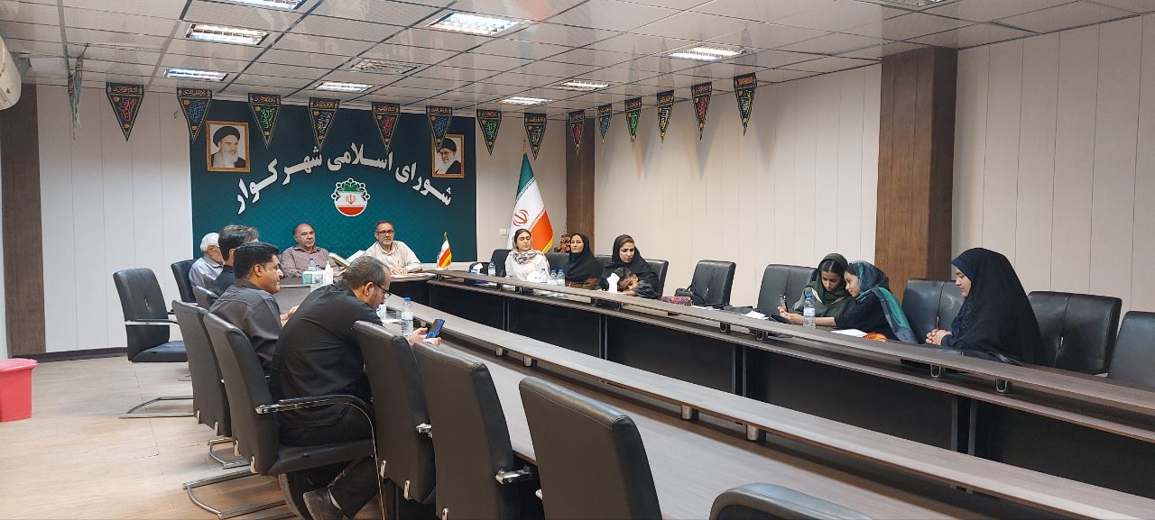 شکوفایی ادبیات در کوار؛ دومین نشست انجمن شاعران برگزار شد