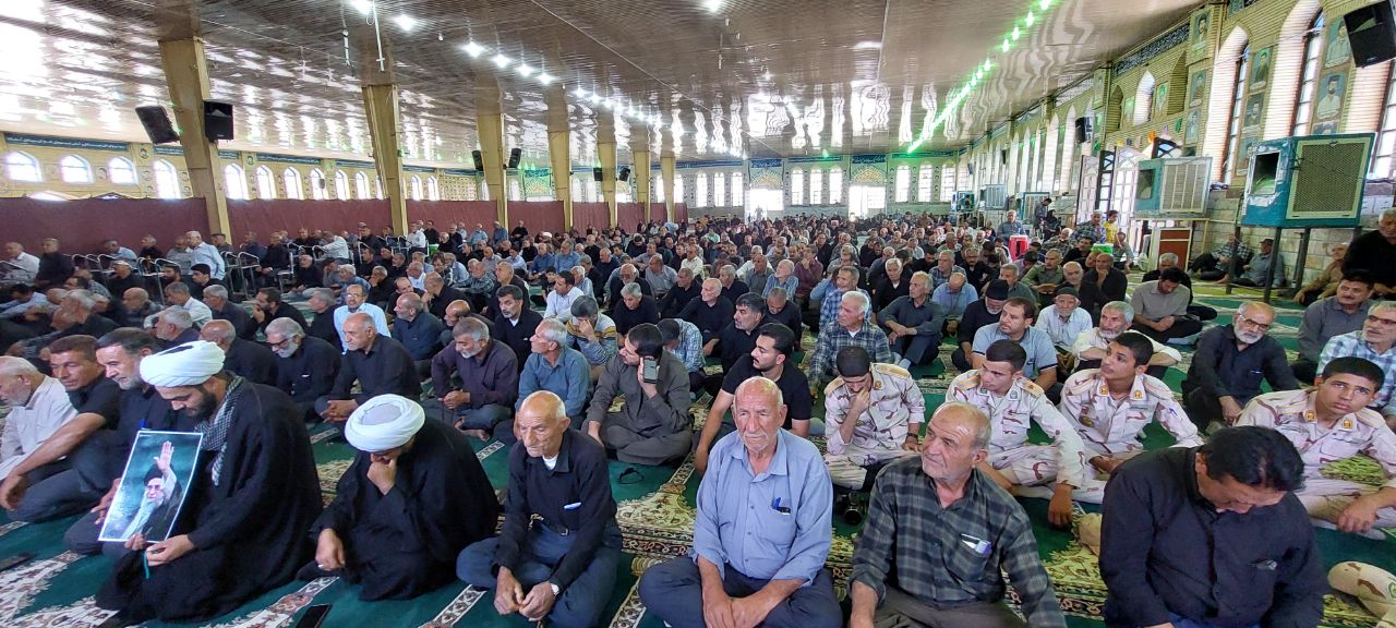 خطیب نماز جمعه: تشییع تاریخیِ امام شهید، معادلات جهانی را تغییر خواهد داد / برخورد قاطع با توهین‌کنندگان به مقدسات، وظیفه دینی و انقلابی است