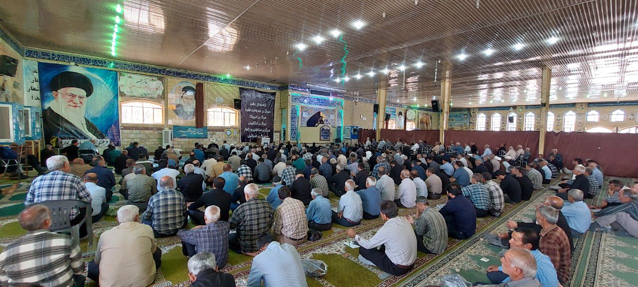 تأکید امام جمعه کوار بر«خونخواهی» به عنوان مطالبه‌ای ملی/ هشدار نسبت به نقشه‌های نفوذ دشمن در تضعیف امنیت داخلی 