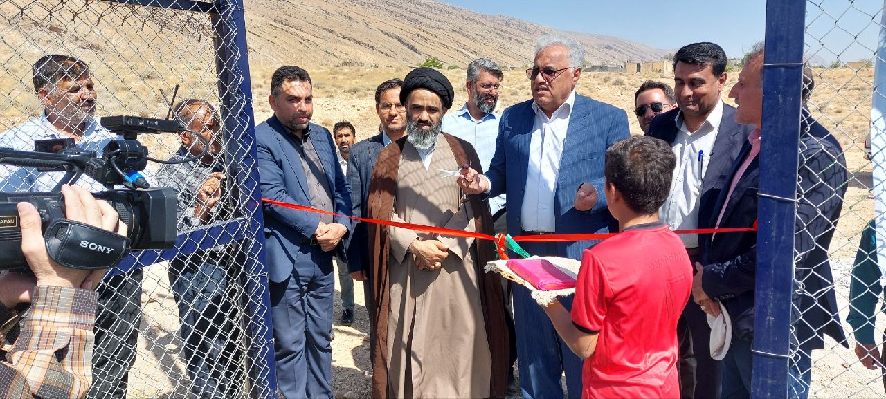 افتتاح ۴ طرح عمرانی و ورزشی در شهرستان کوار همزمان با هفته دولت