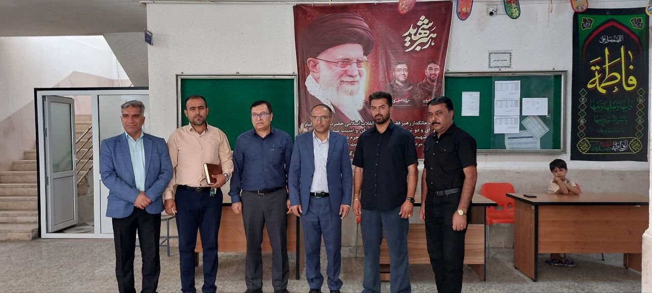 گام بلند کارآفرینان در حمایت از نظام آموزشی کوار؛ تعهد هلدینگ آصف به تجهیز مدارس و حمایت از دانش‌آموزان