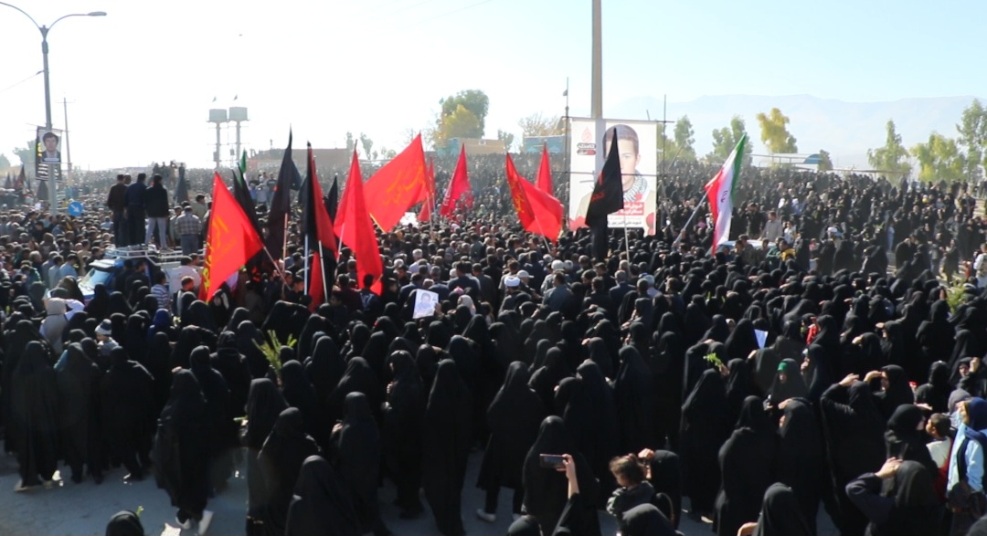 روایت عاشقی از مدرسه تا خیابان ها 