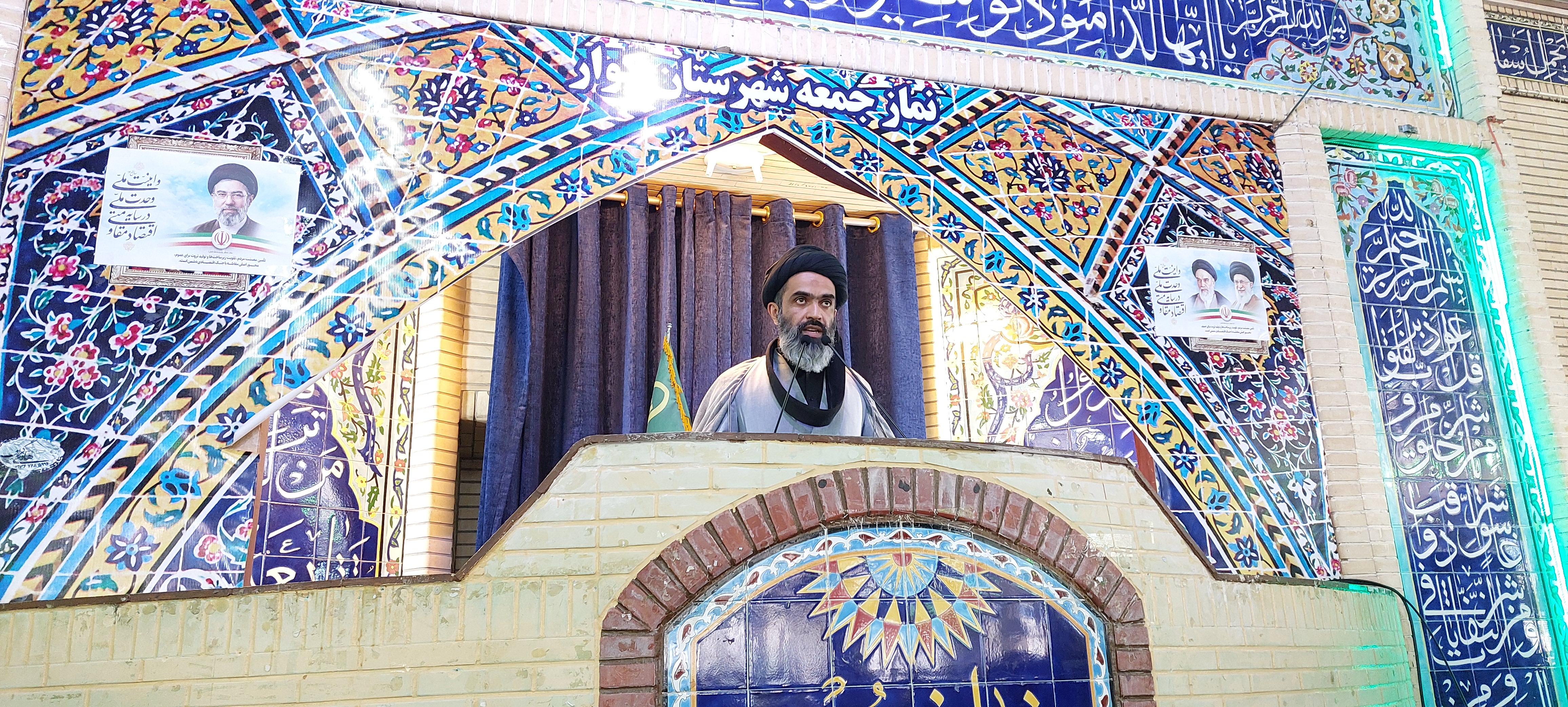 امام جمعه شهرستان کوار: سیاست آمریکا و رژیم صهیونیستی خبیث، یکی است و دوتا نیست.